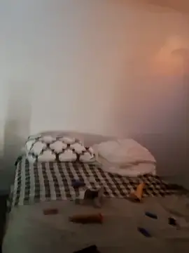 Puffgettingstuffed online show from January 8, 8:18 am