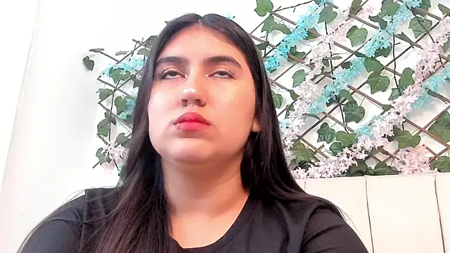 LexiiBloom online show from October 17, 10:40 am