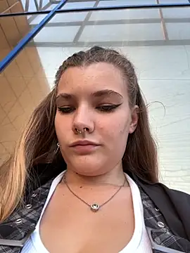 Snapshot of Holy_Tereza chatting on September 9, 3:45 pm Holy Tereza online show from September 9, 3:45 pm