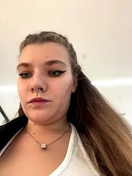Snapshot of Holy_Tereza chatting on October 8, 3:49 pm Holy Tereza online show from October 8, 3:49 pm