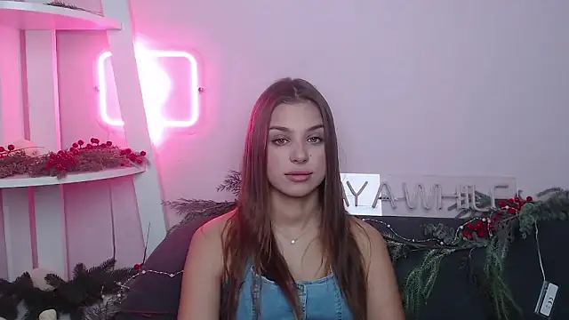 MilanaAngelAs online show from January 12, 6:07 am