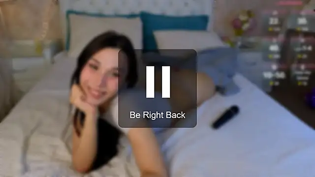 Snapshot of Kaia_Sunshine_Mia chatting on September 24, 12:37 pm Kaia Sunshine Mia online show from September 24, 12:37 pm