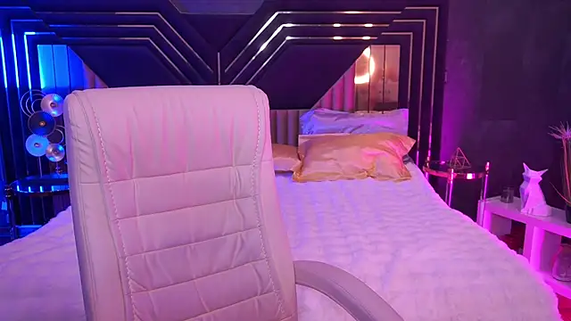 CoolTatis online show from December 17, 7:34 am