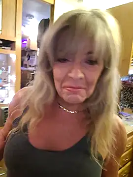 annika lately online show from September 22, 4:00 am