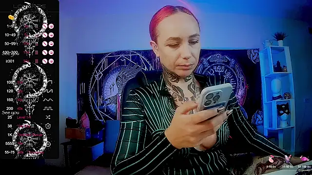 miss jenna lovee online show from October 2, 3:00 am