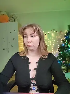 D0nna  online show from January 7, 9:51 pm