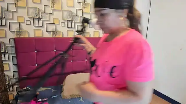 LITLESTAR online show from November 20, 6:31 pm