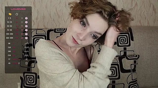 Snapshot of TinaWince chatting on October 23, 4:51 am TinaWince online show from October 23, 4:51 am