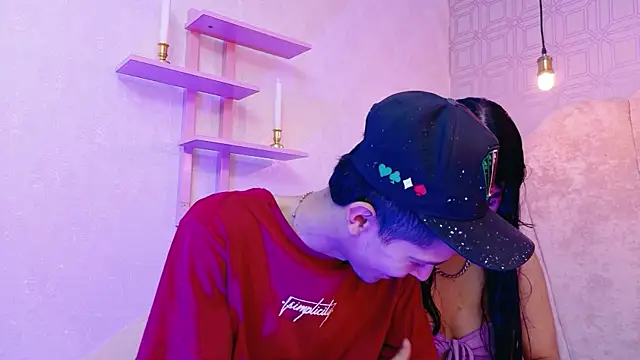 kendalltaylorr online show from December 5, 1:01 pm