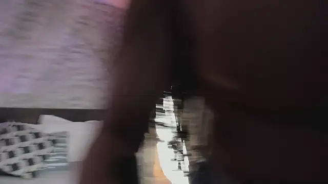 Anneth  M online show from April 16, 7:35 pm