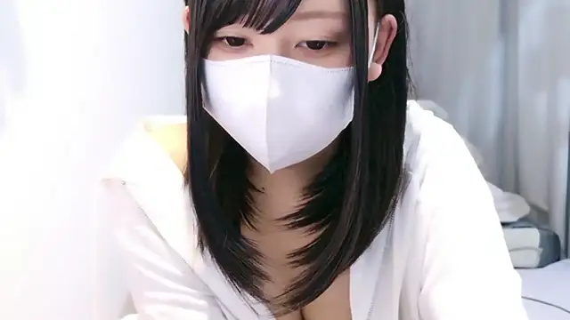 YUTSU KI online show from May 28, 5:22 pm