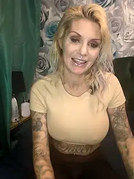 Ninasweden online show from December 17, 9:08 pm