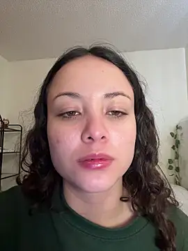 Megan Rodrigo online show from February 11, 1:56 pm