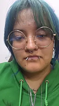 lucky-leah online show from February 10, 3:31 am