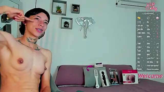 AmberAdams  online show from January 13, 3:49 pm