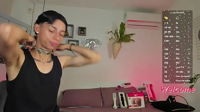 AmberAdams  online show from December 14, 3:07 pm