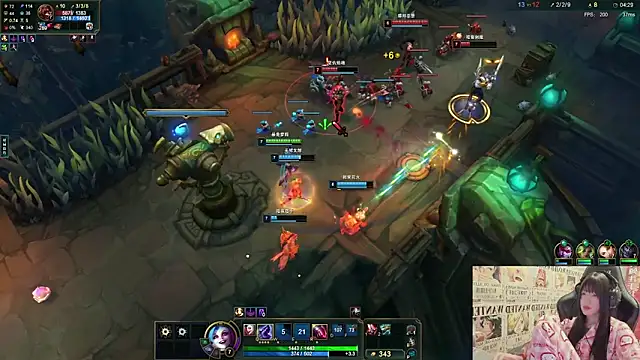SNAKEgirlQAQ online show from June 6, 5:41 pm
