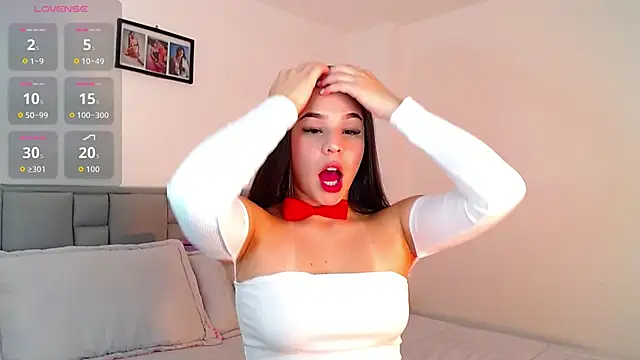 Snapshot of astrid-omega chatting on September 26, 1:14 am astrid-omega online show from September 26, 1:14 am