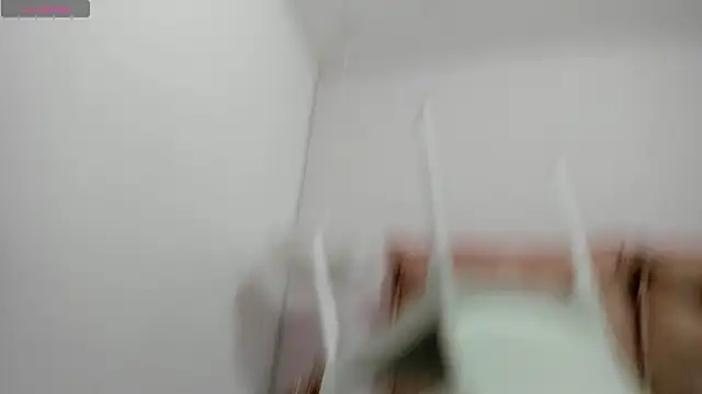 karol rivera  online show from March 3, 10:49 pm