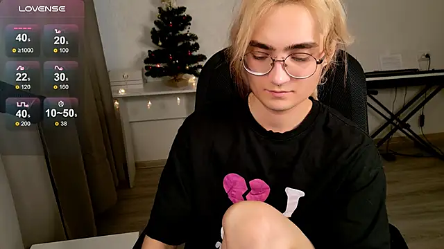 CuteYukiKun online show from December 22, 12:52 pm