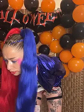 Chachou000 online show from October 31, 8:13 pm