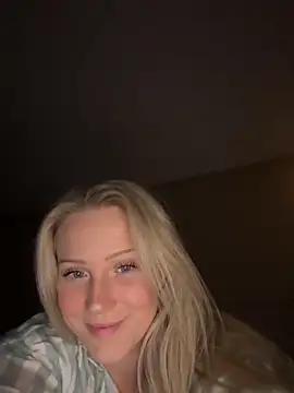 lexi luv online show from September 13, 4:20 am