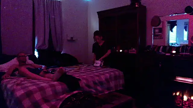 iBoneher69 online show from November 21, 3:58 pm