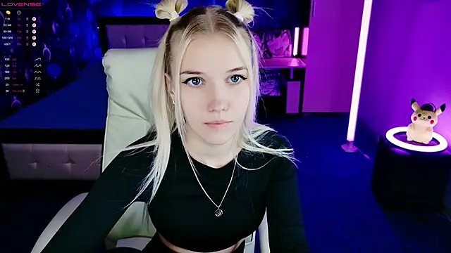 ShhhO O online show from November 27, 1:03 pm