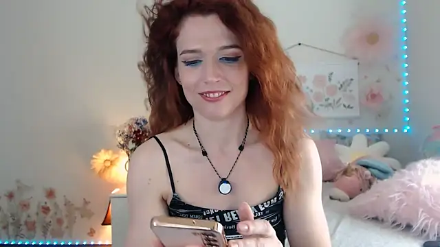 Poisson Eva online show from June 2, 10:44 pm
