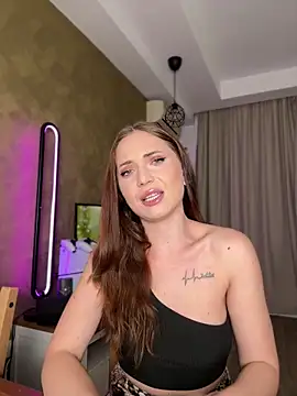 AvaGianna online show from November 15, 4:41 pm