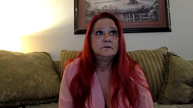 LexxiLeeds online show from September 30, 10:54 am