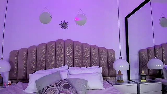 victoria cooper3 online show from February 28, 12:04 pm