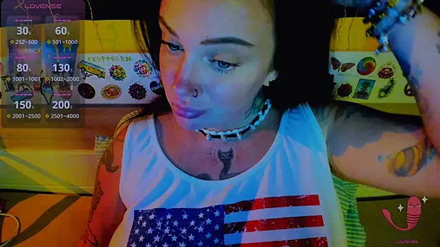 EllieOz online show from November 15, 3:35 pm