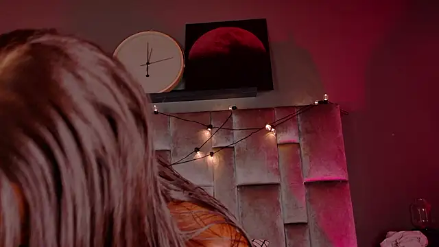 nahomi campbell online show from January 31, 9:02 pm