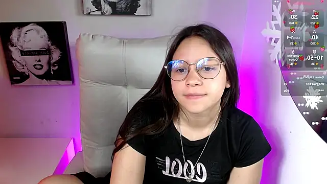 SamanthaRoldaan online show from December 20, 7:51 pm