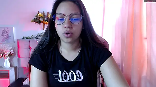 SamanthaRoldaan online show from September 12, 3:41 pm