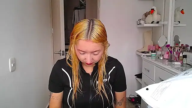 Barbie girl 69 online show from March 6, 2:56 pm