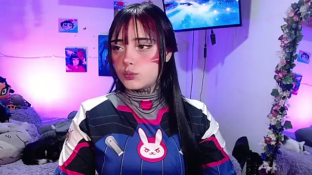 mia catt05 online show from July 19, 4:59 am