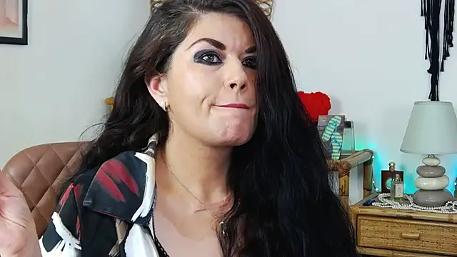 EllenGrace online show from November 23, 3:14 pm