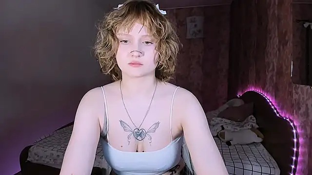 MariaMango online show from March 4, 6:14 pm