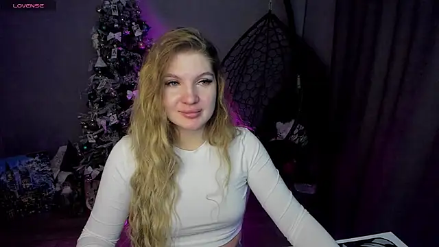 lily williamss online show from December 16, 12:27 am