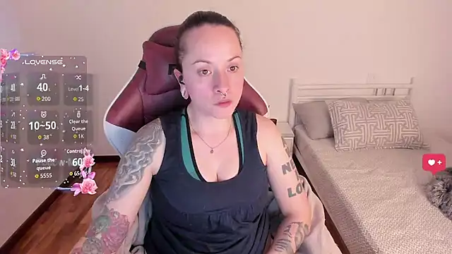 Domina Deivis online show from November 20, 3:24 pm