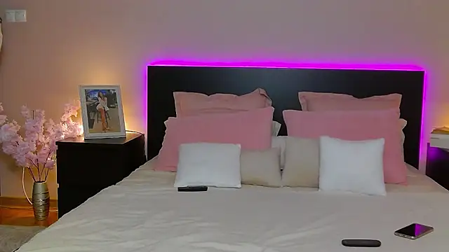 AyanaJoy online show from January 11, 2:27 am