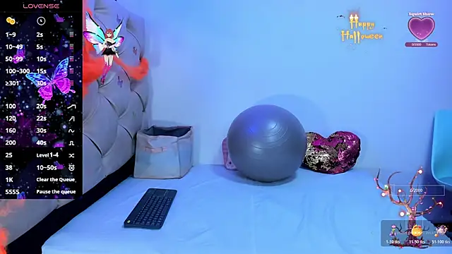 Snapshot of cleopatraa chatting on October 20, 6:55 pm cleopatraa online show from October 20, 6:55 pm