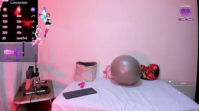 cleopatraa online show from November 4, 9:42 pm