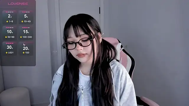 Snapshot of hee_young11 chatting on September 21, 7:56 pm hee young11 online show from September 21, 7:56 pm