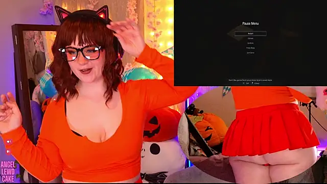 Snapshot of Angel-Lewd-Cake chatting on September 28, 2:29 am Angel-Lewd-Cake online show from September 28, 2:29 am