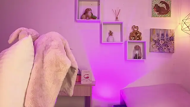 Tiarha online show from November 8, 6:18 am