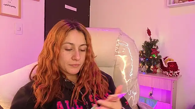 Tiarha online show from November 24, 4:03 am