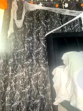 Sexy barb2 online show from October 24, 7:37 am